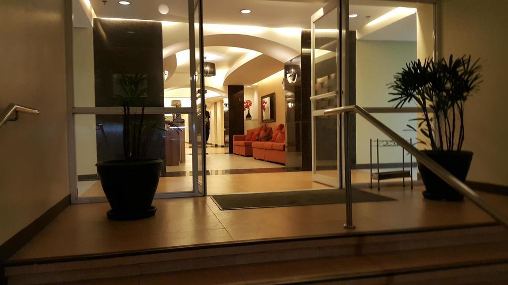 Chateau Elysee Unit - Vendome Apartment *