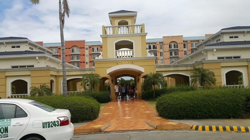 Chateau Elysee Unit - Vendome Apartment Manila