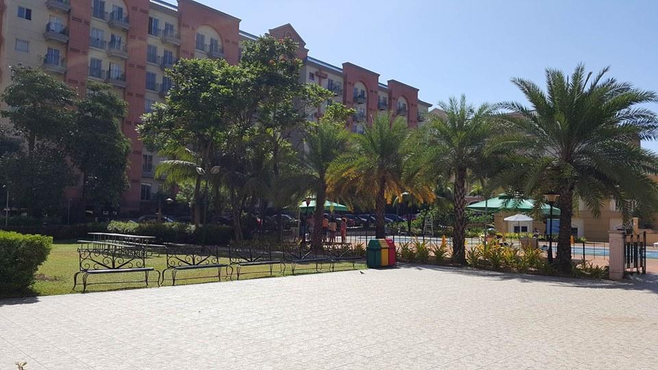 Chateau Elysee Unit - Vendome Apartment Manila